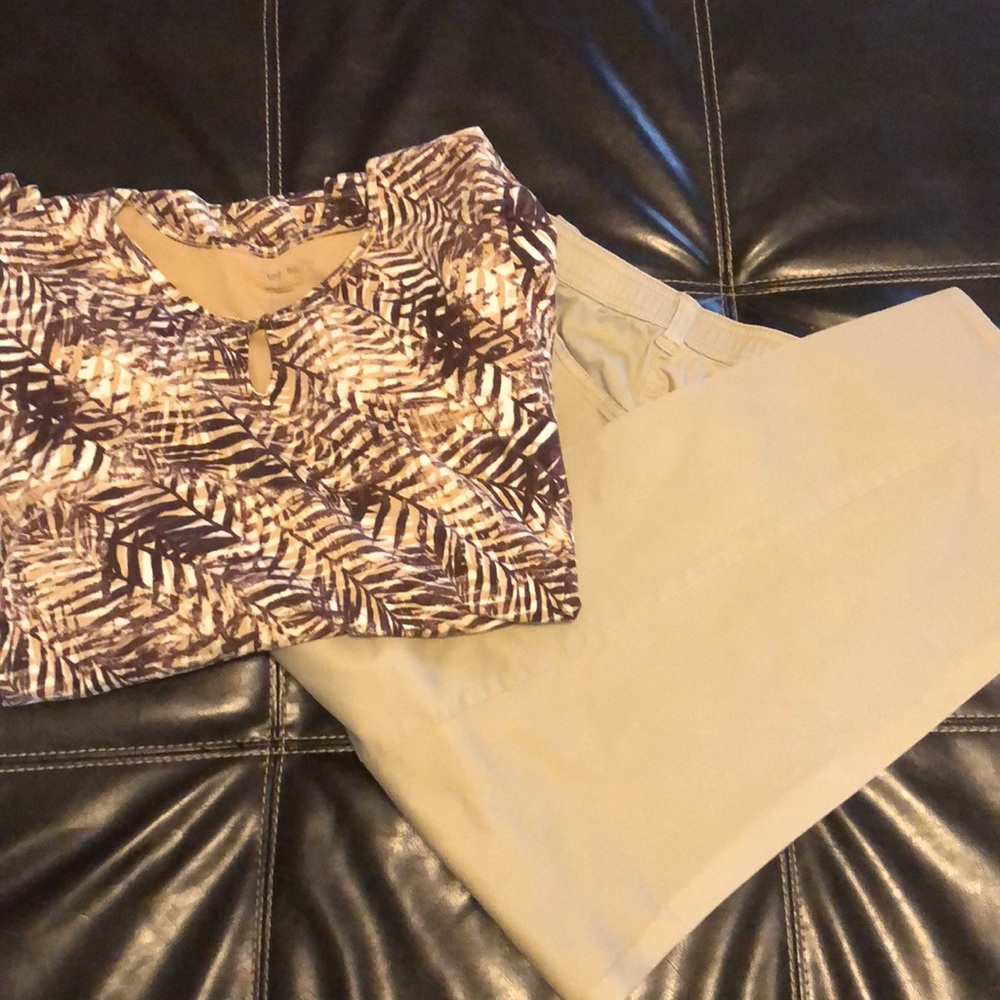 ✨SALE✨Catherine’s Pants Size 24WP✨